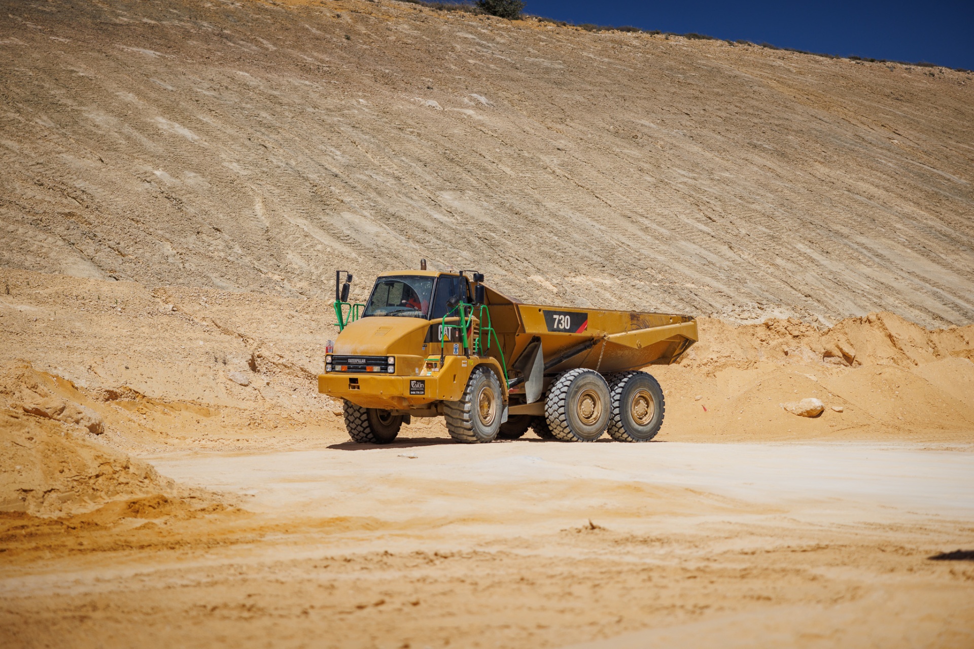Moxy training Perth — articulated dump truck on live mine site